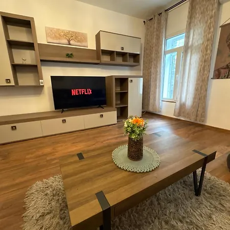 Bohemian Cozy Eight Apartament *