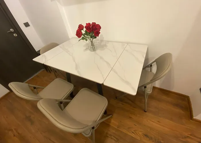 Bohemian Cozy Eight *